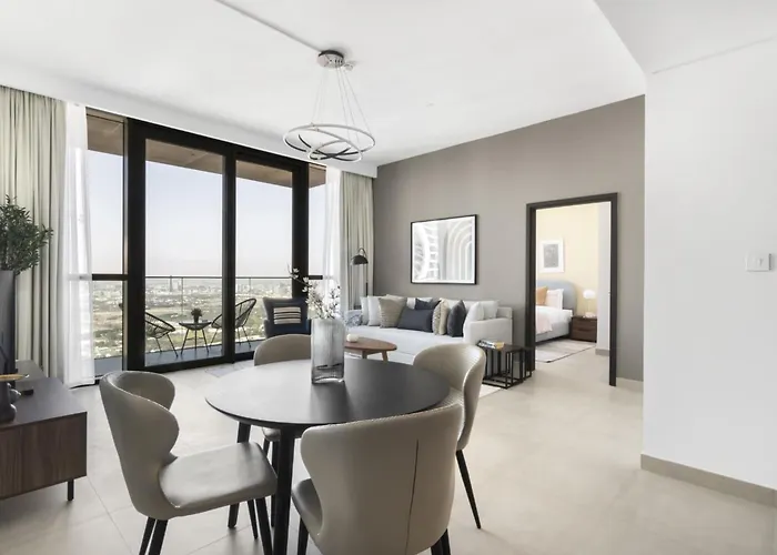 Silkhaus High Floor 2 Bdr In A New Tower