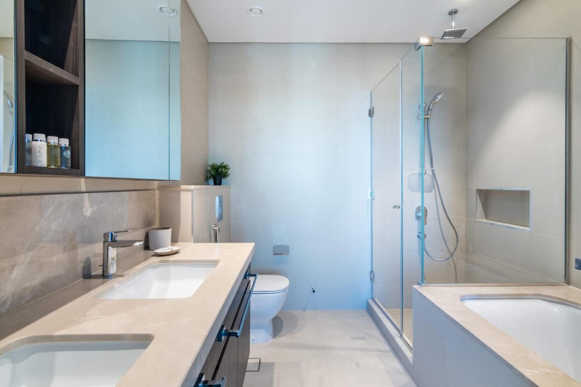 Silkhaus High Floor 2 Bdr In A New Tower Apartment Dubai