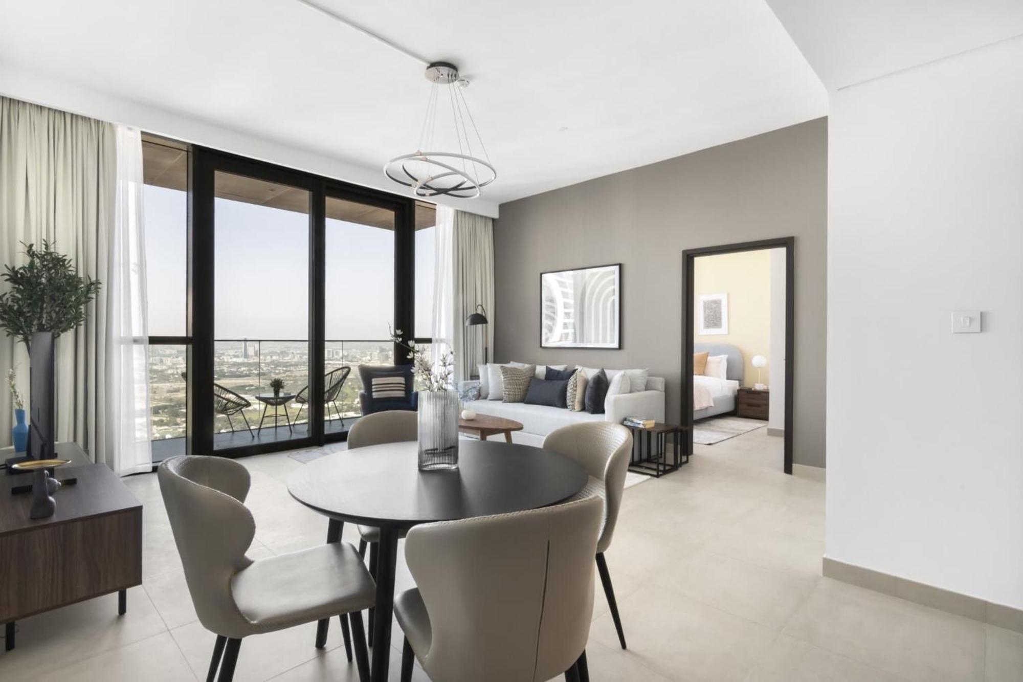 Silkhaus High Floor 2 Bdr In A New Tower Apartment Dubai